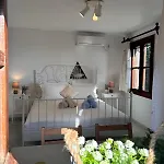 Grandpa Simos' Traditional بيت للعطل Agios Romanos